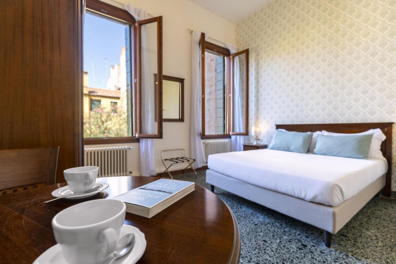 Residenza Centopietre - Dorsoduro By Wonderful Italy Veneza Exterior foto