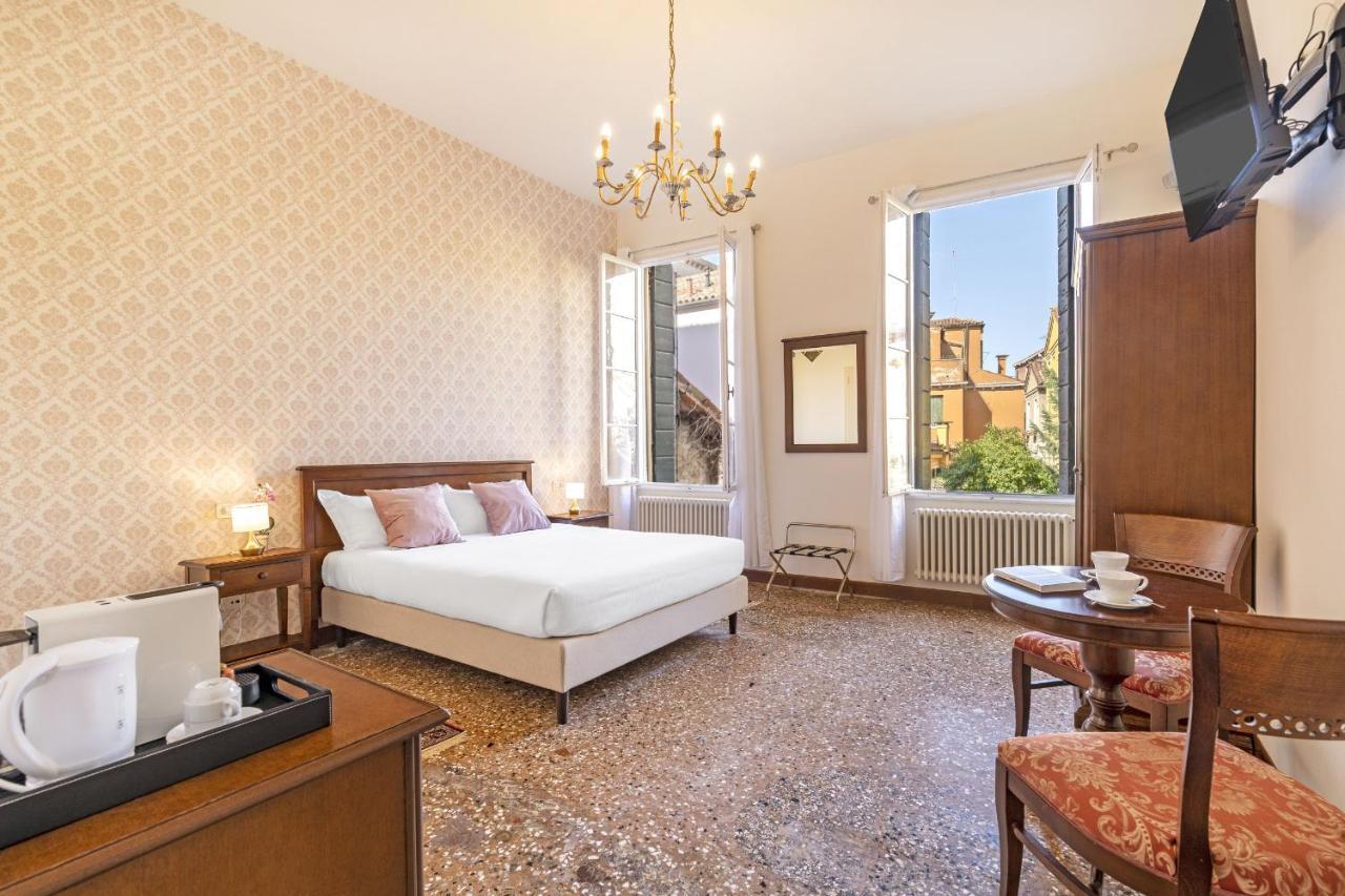 Residenza Centopietre - Dorsoduro By Wonderful Italy Veneza Exterior foto